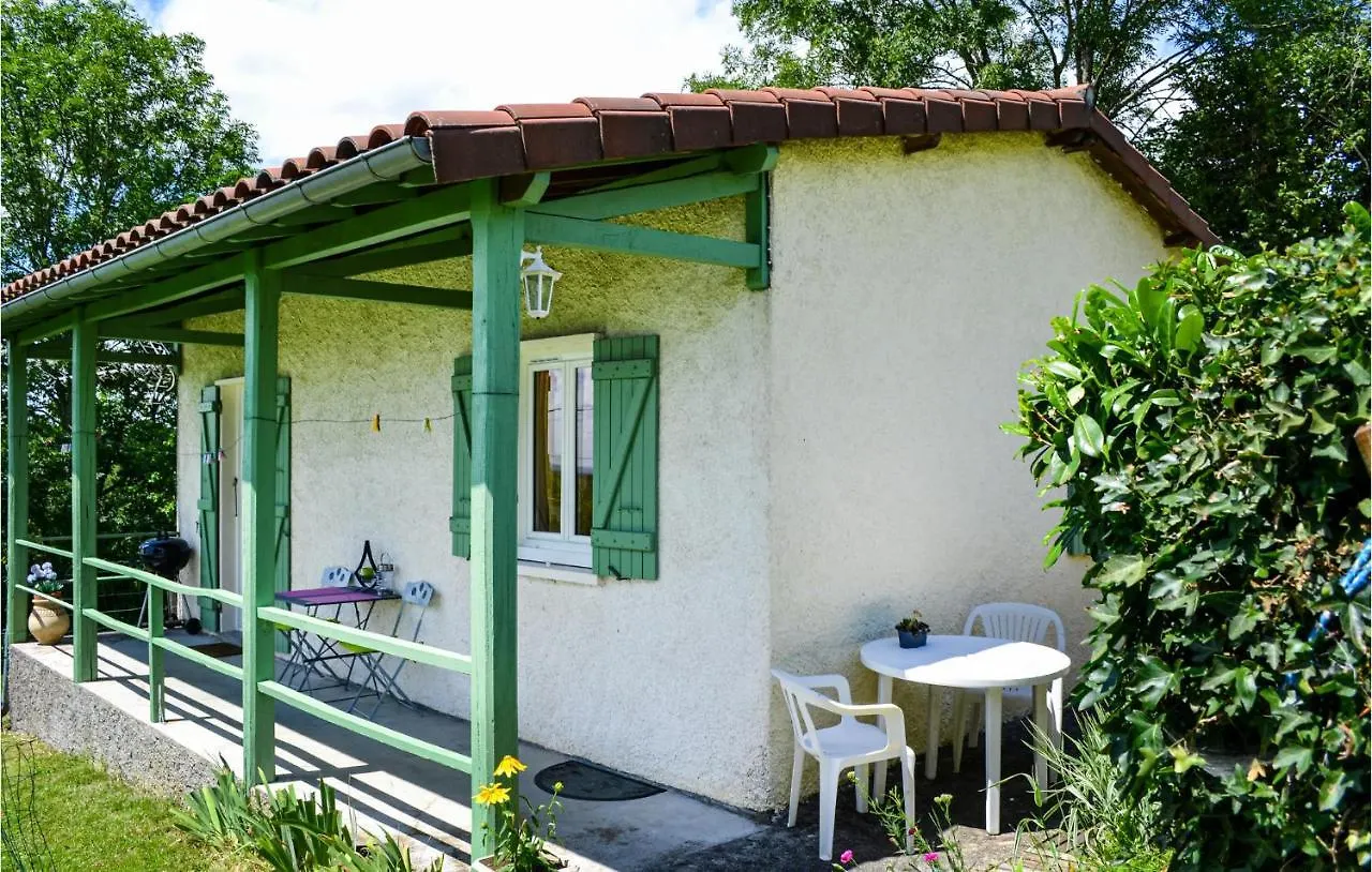 Nice Home In St, Bressou With Kitchen Saint-Bressou  Saint-Bressou (Lot)